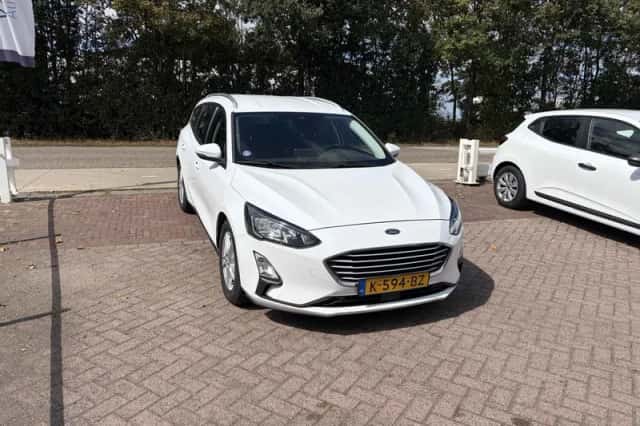 Ford Focus (2020) thumbnail 1