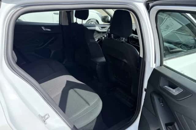 Ford Focus (2020) thumbnail 6