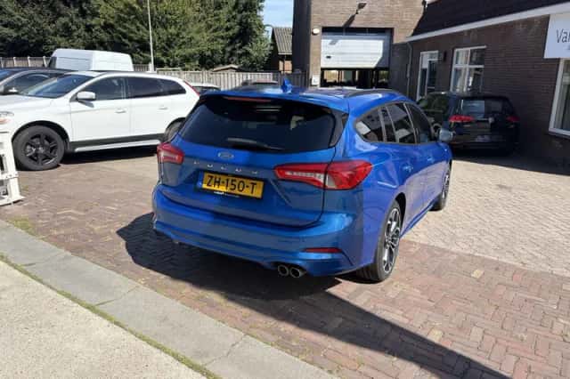 Ford Focus (2019) thumbnail 4