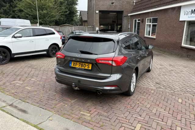 Ford Focus (2019) thumbnail 4