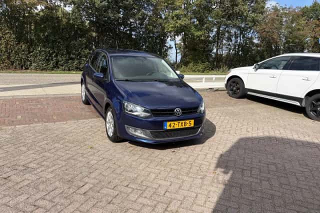 Volkswagen Polo (2012) thumbnail 1