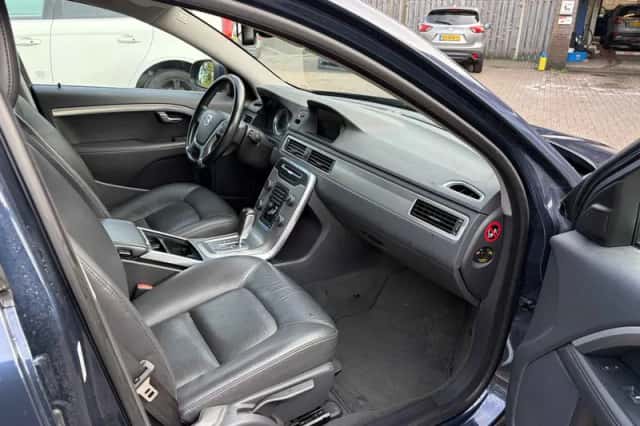 Volvo V70 (2012) thumbnail 5