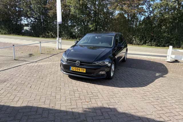 Volkswagen Polo (2019) thumbnail 2