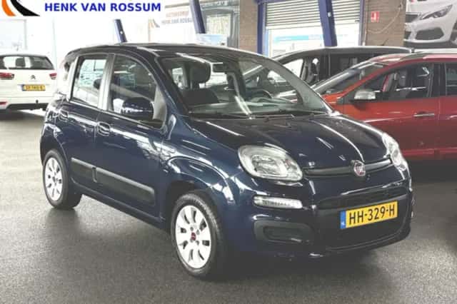 Fiat Panda (2015) thumbnail 1
