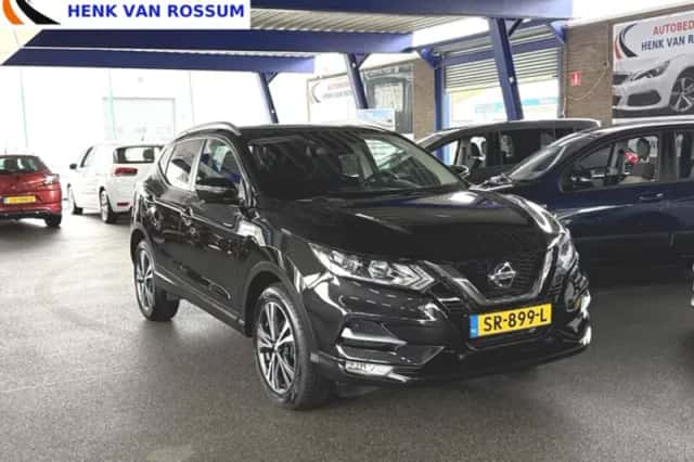 Nissan Qashqai (2018) thumbnail 1