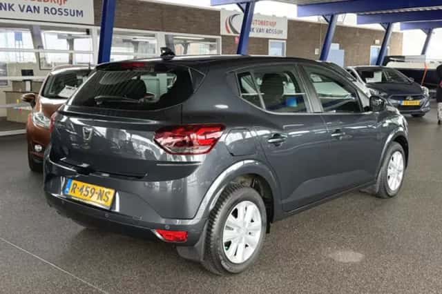 Dacia Sandero (2022) thumbnail 2