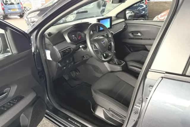 Dacia Sandero (2022) thumbnail 5