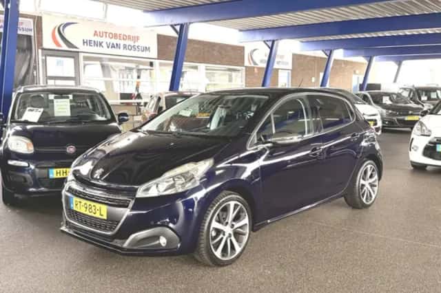 Peugeot 208 (2018) thumbnail 3