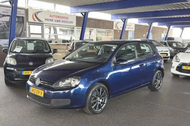 Volkswagen Golf (2009) thumbnail 3