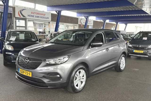 Opel Grandland (2018) thumbnail 3