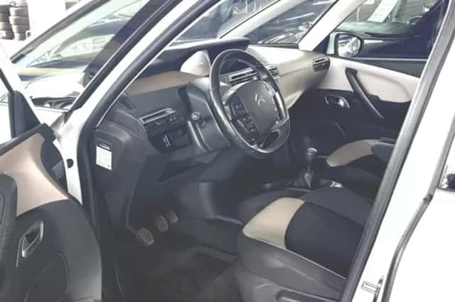 Citroën C4 Picasso (2013) thumbnail 5