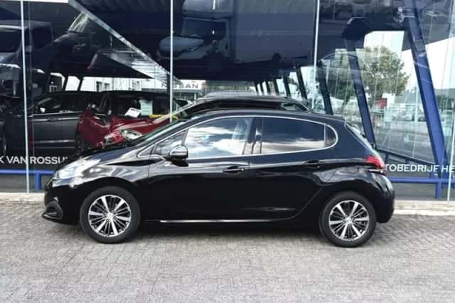 Peugeot 208 (2017) thumbnail 5