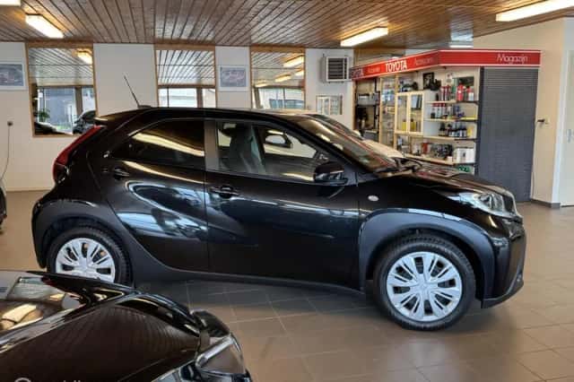 Toyota Aygo X (2023) thumbnail 4