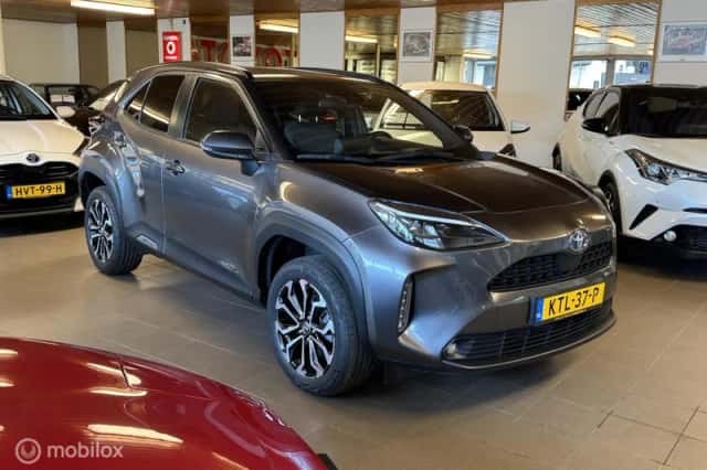 Toyota Yaris Cross (2023) thumbnail 5