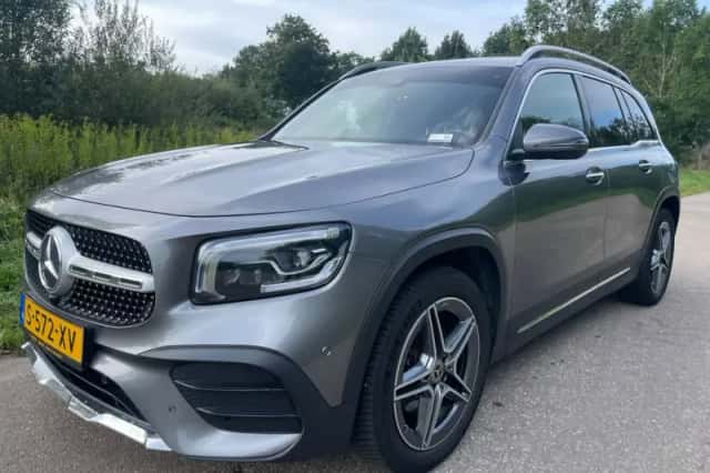 Mercedes-Benz GLB-Klasse (2021) thumbnail 1