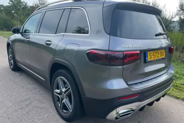 Mercedes-Benz GLB-Klasse (2021) thumbnail 4