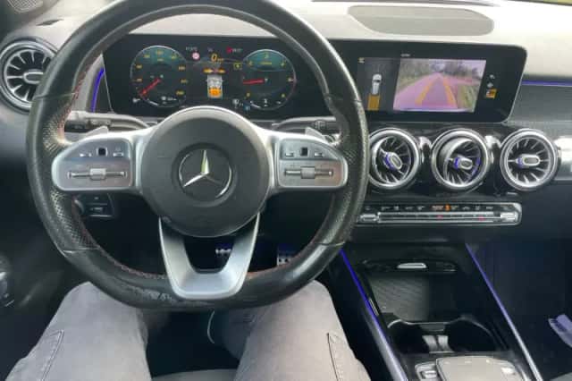 Mercedes-Benz GLB-Klasse (2021) thumbnail 6