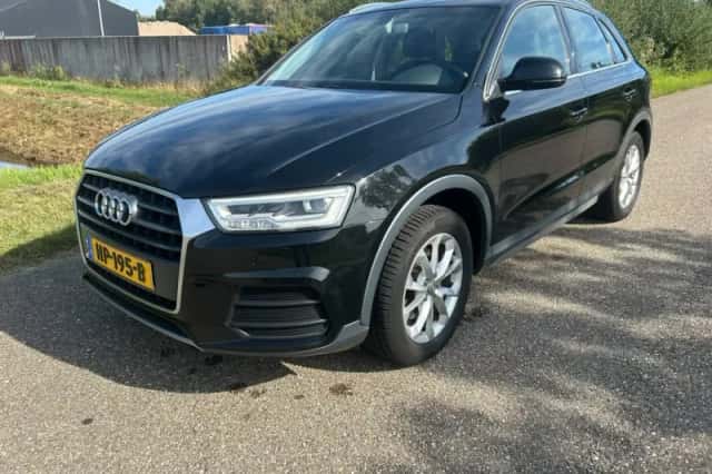 Audi Q3 (2015) thumbnail 1