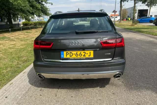 Audi A6 Allroad (2017) thumbnail 2