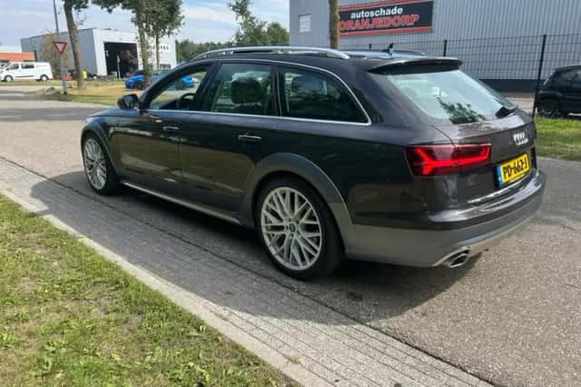 Audi A6 Allroad (2017) thumbnail 3