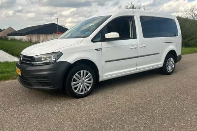 Volkswagen Caddy (2017) thumbnail 1