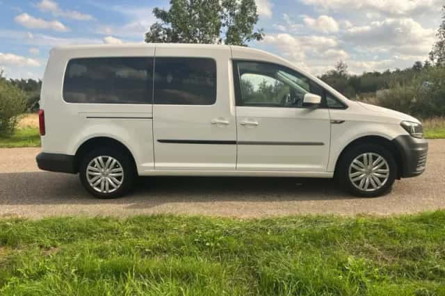 Volkswagen Caddy (2017) thumbnail 4