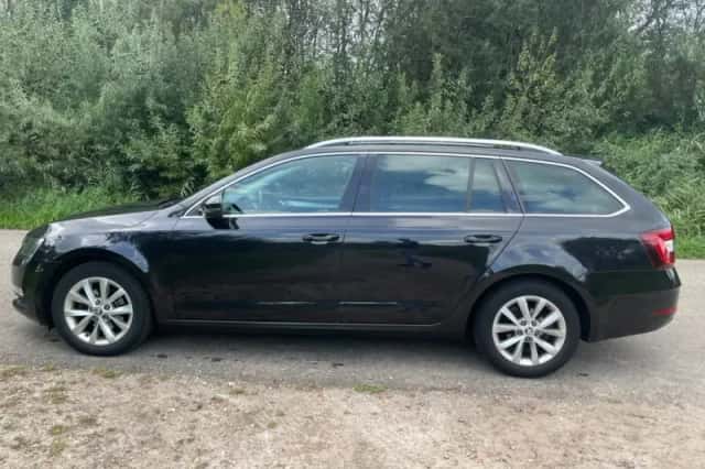 Škoda Octavia (2019) thumbnail 5