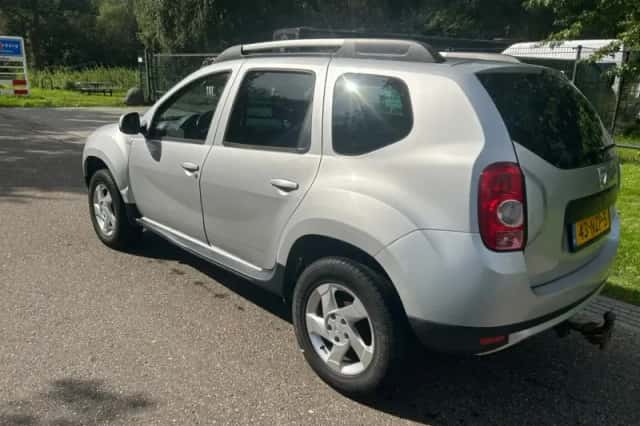 Dacia Duster (2011) thumbnail 6