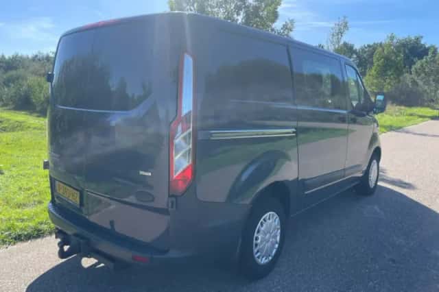 Ford Transit Custom (2012) thumbnail 5