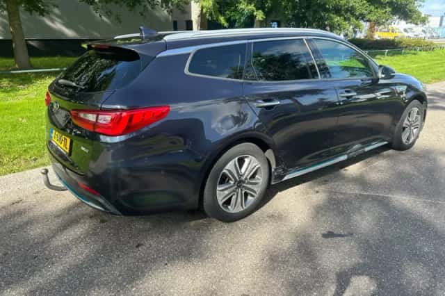 Kia Optima (2018) thumbnail 4