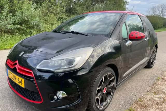 Citroën DS3 (2015) thumbnail 1
