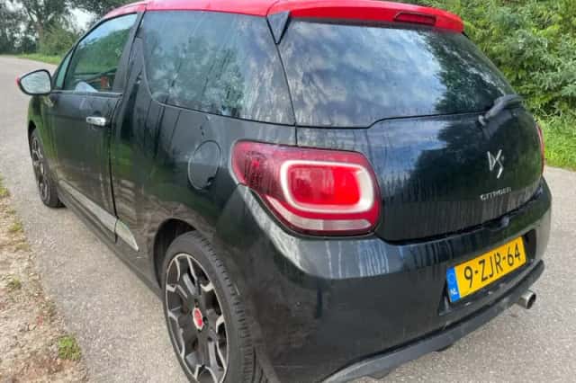 Citroën DS3 (2015) thumbnail 4