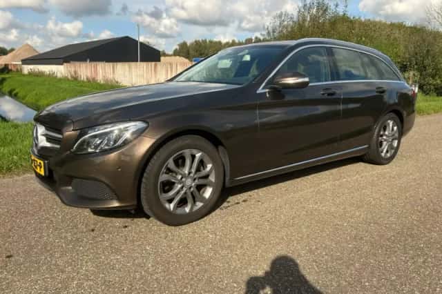 Mercedes-Benz C-Klasse (2015) thumbnail 1