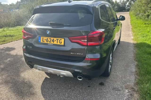 BMW X3 (2018) thumbnail 5