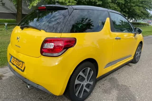 Citroën DS3 (2011) thumbnail 3