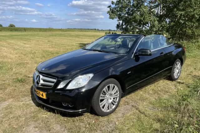 Mercedes-Benz E-Klasse (2010) thumbnail 1