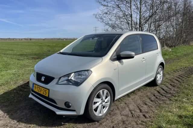 SEAT Mii (2014) thumbnail 1