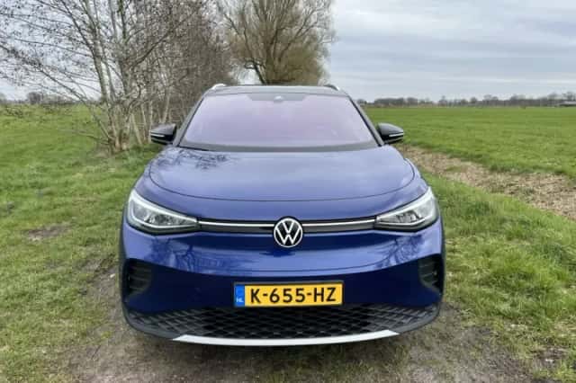 Volkswagen ID.4 (2020) thumbnail 2