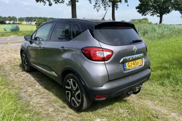 Renault Captur (2015) thumbnail 6