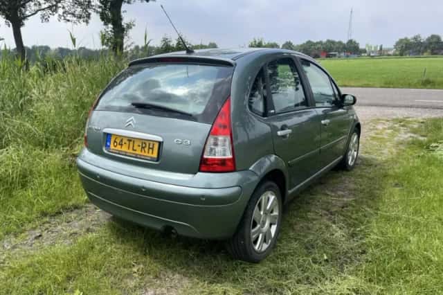 Citroën C3 (2006) thumbnail 4