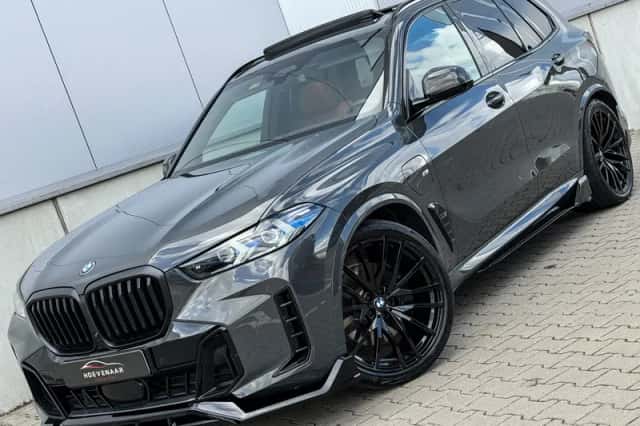 BMW X5 (2023) thumbnail 3