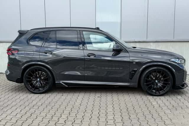 BMW X5 (2023) thumbnail 4