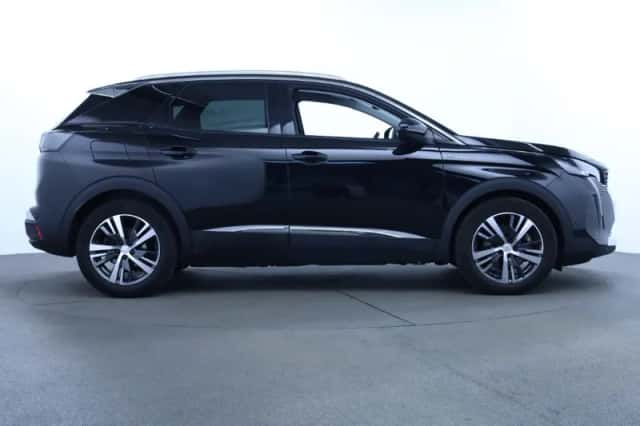 Peugeot 3008 (2021) thumbnail 5