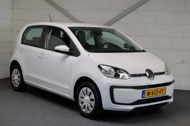 Volkswagen Up! (2021) thumbnail 1