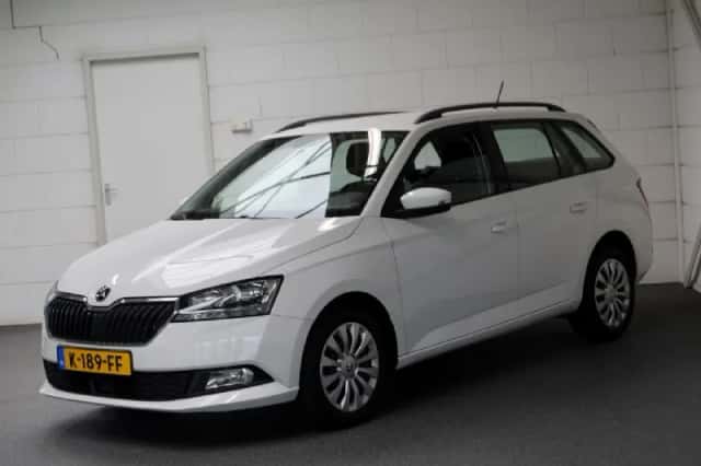 Škoda Fabia (2021) thumbnail 2