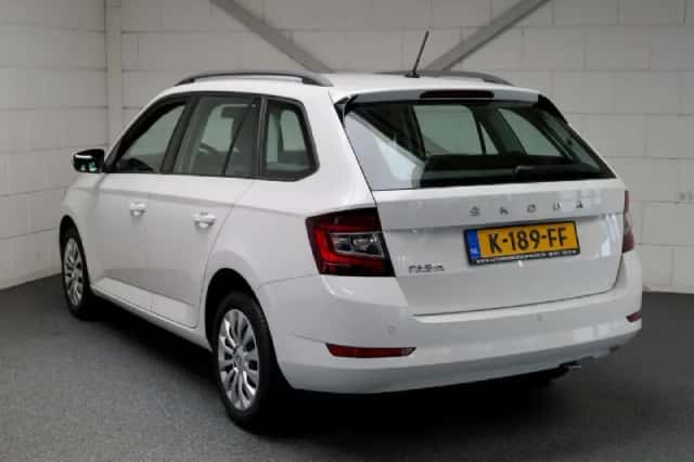 Škoda Fabia (2021) thumbnail 3