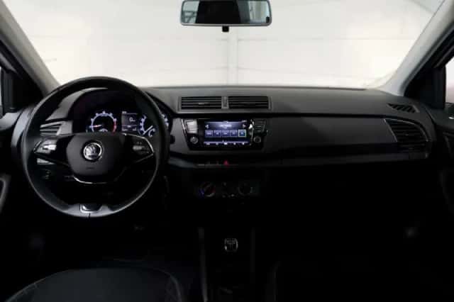 Škoda Fabia (2021) thumbnail 5
