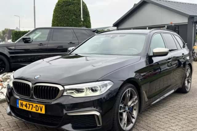 BMW 5-Serie (2019) thumbnail 1
