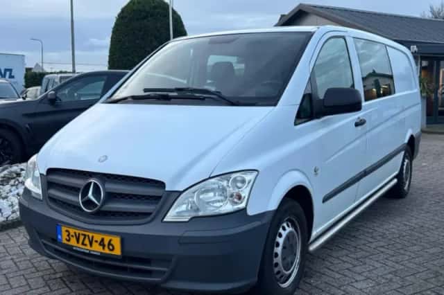 Mercedes-Benz Vito (2012) thumbnail 1