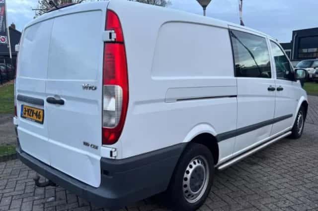 Mercedes-Benz Vito (2012) thumbnail 6